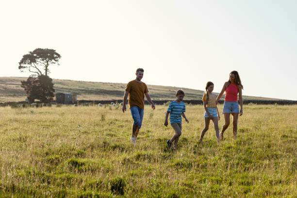 istock Family Summer Evening Walks 1413843362