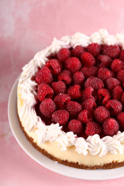 New York cheesecake with cream and fresh berries