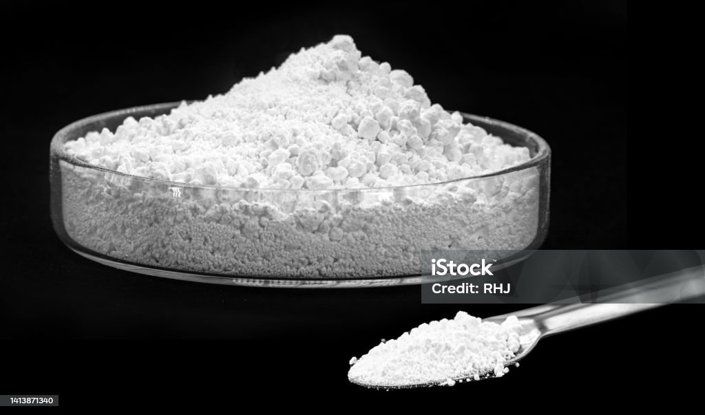 硫酸バリウムは化学式basoを有する白色の結晶性固体でありx線処置中に造影剤として使用される カリウムのストックフォトや画像を多数ご用意