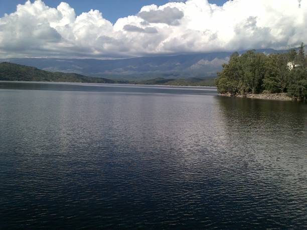 istock Amazing view of a lake 1413871393