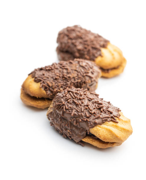 istock Petit fours with chocolate sprinkles. Mini chocolate dessert. 1413876085