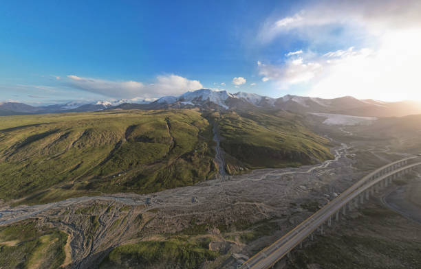 istock Qinghai Anima Qing Snow Mountain 1413930513