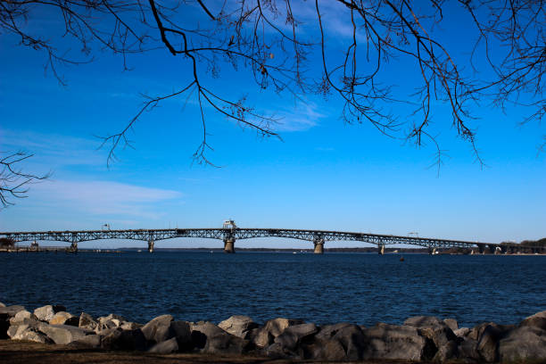 istock Bridge of home 1414041196