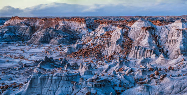 istock Bisti Wilderness Hoodoos 1414049578
