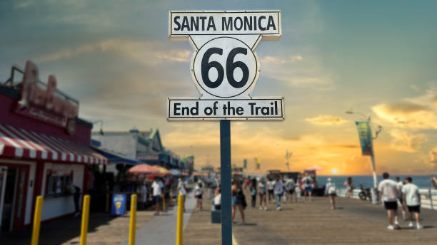 santa monica california end of the trail - hollywood california skyline city of los angeles panoramic imagens e fotografias de stock