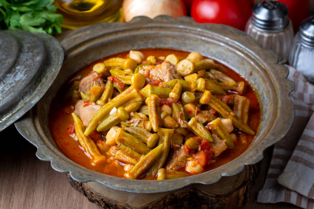 Receita Frango com Quiabo Dona Lucinha: O Sabor de Minas - receita deliciosa profissional - passo 1