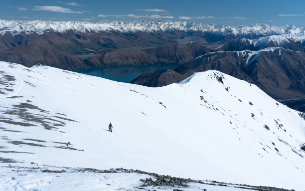 istock Skiing on a snowcapped mountain 1414102983
