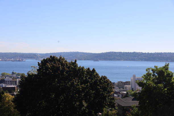 istock Seattle and from Kerry park 1414123144