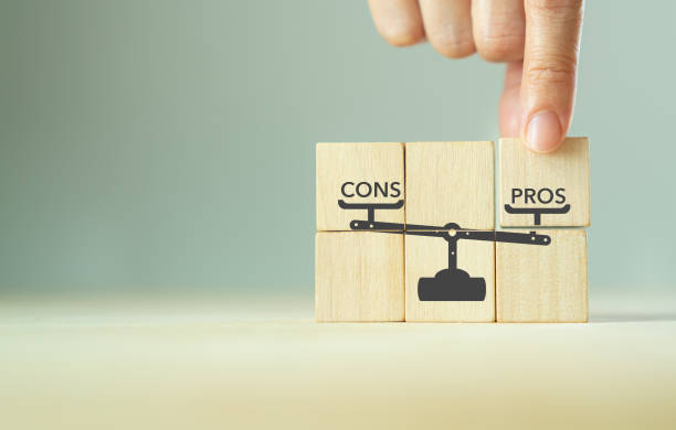 Quantitative Pros and Cons analysis concept. Concept for advantages disadvantages in business planning, evaluation and decision making. Quantifying options helps to weigh up your decision. Quantitative Pros and Cons analysis concept. Concept for advantages disadvantages in business planning, evaluation and decision making. Quantifying options helps to weigh up your decision. pros and cons stock pictures, royalty-free photos & images