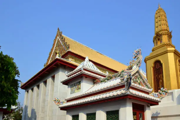 Photo of Wat Bowonniwet Vihara, built in the 19th century, Bang Lamphu neighborhood, Bangkok, Thailand