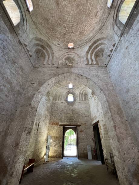 san giovanni degli eremiti - san giovanni degli eremiti fotografías e imágenes de stock