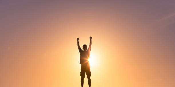 winner. achievement. success. strength. - motivatie stockfoto's en -beelden