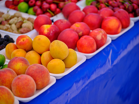 Organic fruit baskets in farmer’s market
