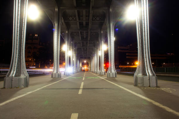 istock View of bridge Bir-Hakeim called Pont de Passy at night, Paris 1414368393