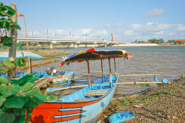 istock traditional wooden boat 1414369907