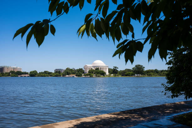 istock Thomas Jefferson Memorial in Washington DC in the Summertime 1414404059