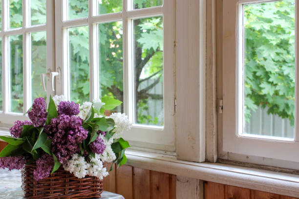 istock Bouquet of lilac 1414443912