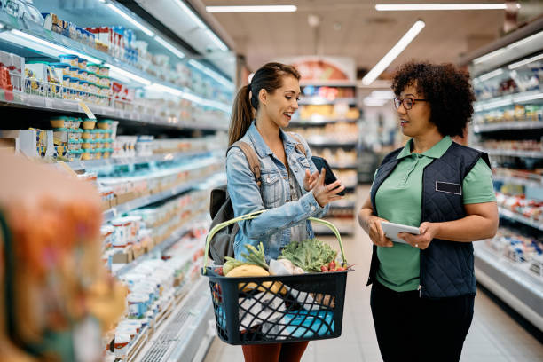 7,700+ Grocery Helping Customer Stock Photos, Pictures & Royalty-Free