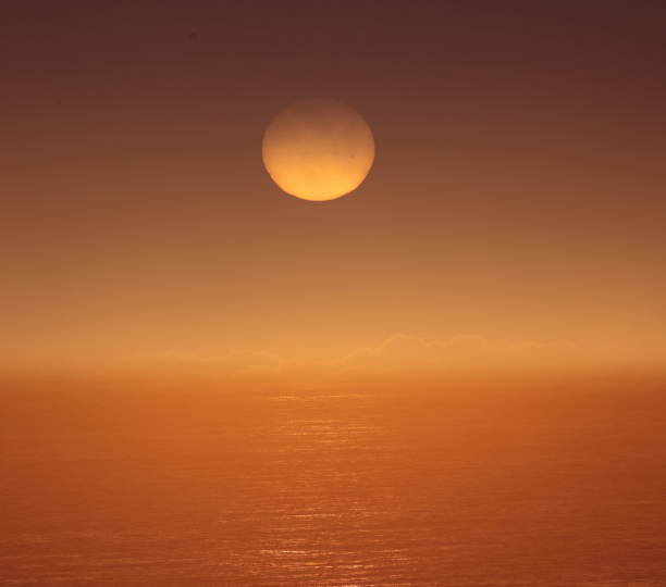 Dusky orange light