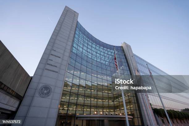 Edificio De La Comisión De Bolsa Y Valores De Los Estados Unidos Foto de stock y más banco de imágenes de Mercado bursátil
