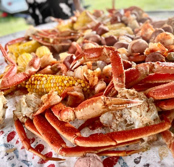 Low country boil A close up shot of a low country boil crab leg stock pictures, royalty-free photos & images