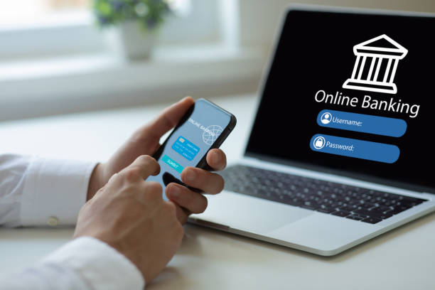 istock Online banking on smartphone with businessman 1414572525