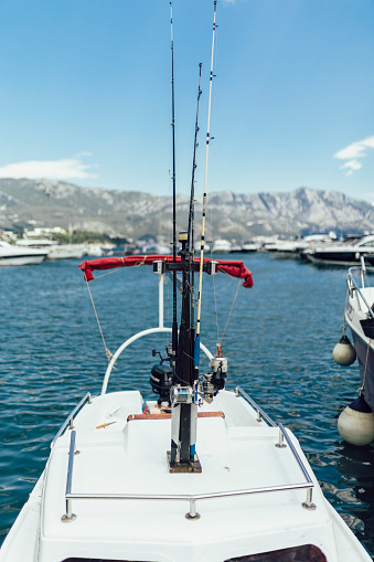 yacht fishing rods
