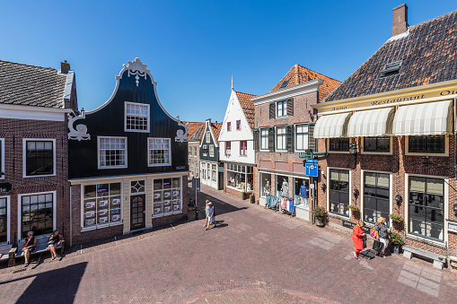 De Rijp, Netherlands, August 10, 2022; Square in the center of the picturesque village De Rijp in the Beemster in the municipality of Alkmaar.