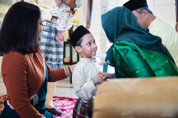istock Celebrating Hari Raya Puasa with Grandparents 1414668405
