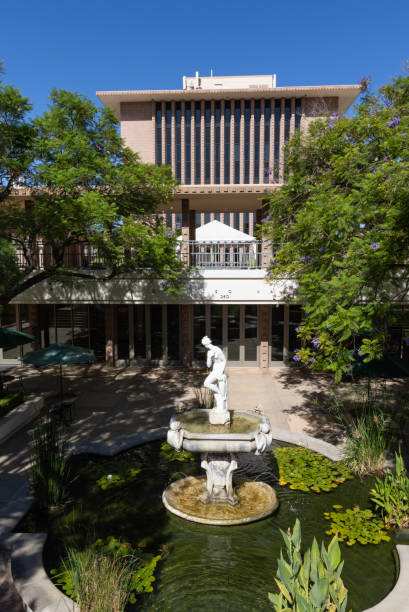 Fountain at the Claremont Colleges Claremont, CA - August 13 2022: Fountain in front of an academic building at Harvey Mudd College claremont california photos stock pictures, royalty-free photos & images