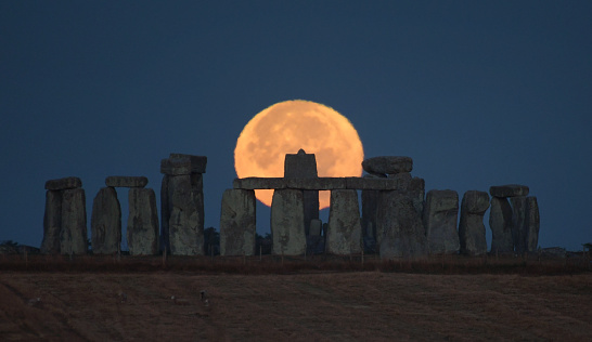Stonehenge Super Moon
