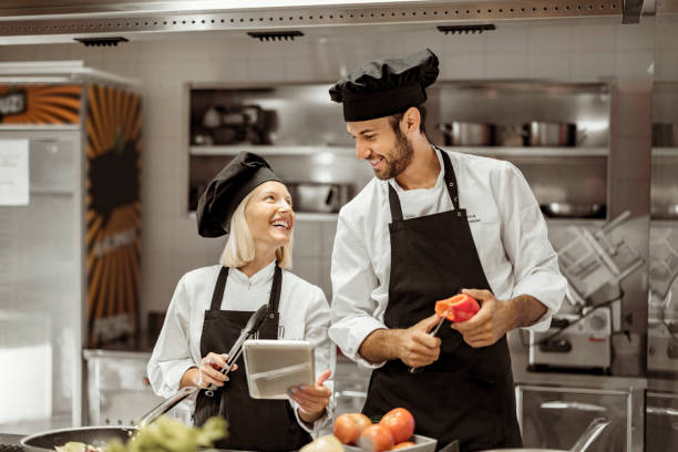 istock Choosing an online recipe 1414782473