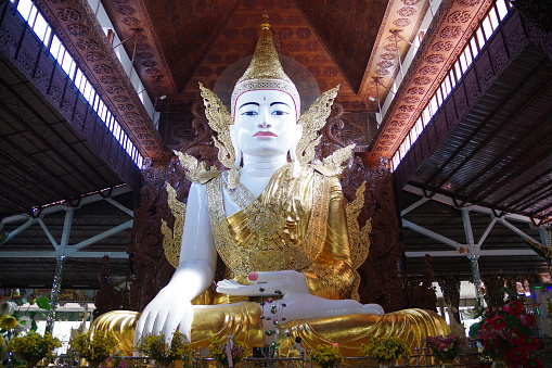 Nga Htat Gyi Pagoda in Yangon
