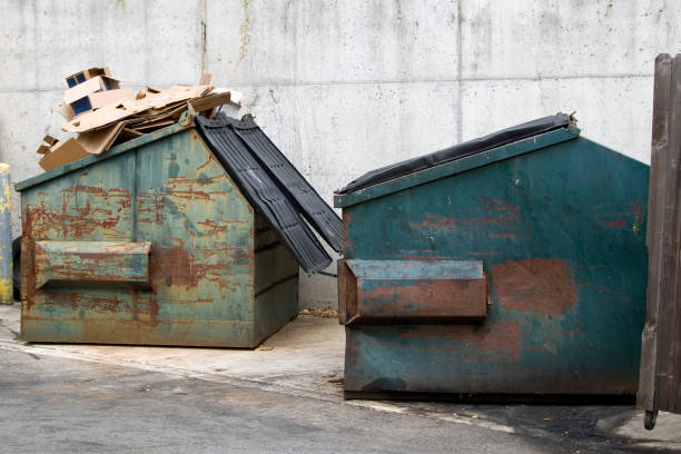 dumpster containers for recycling - rusty storage tank nobody photography imagens e fotografias de stock