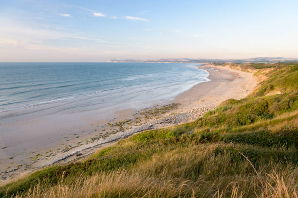 istock Beach near Cap Gris Nez on a sunny evening in summer 1414965254