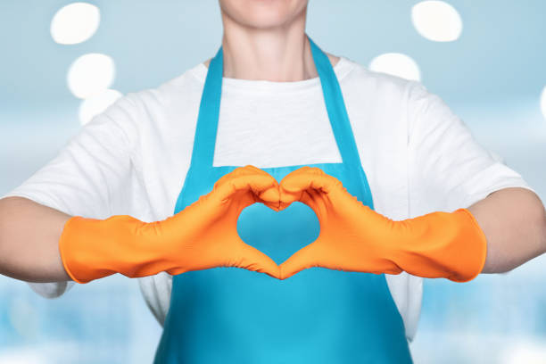 istock Qualitatively lovingly performed work of a cleaning lady. 1415032628