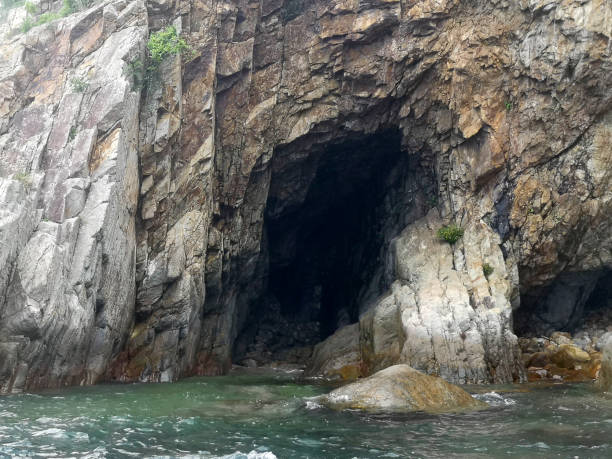 istock Elephant nose cave in Sharp island, Sai Kung, Hong Kong 1415054562