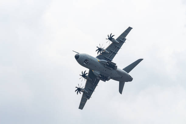 istock Airbus A400 M Atlas in flight 1415126562