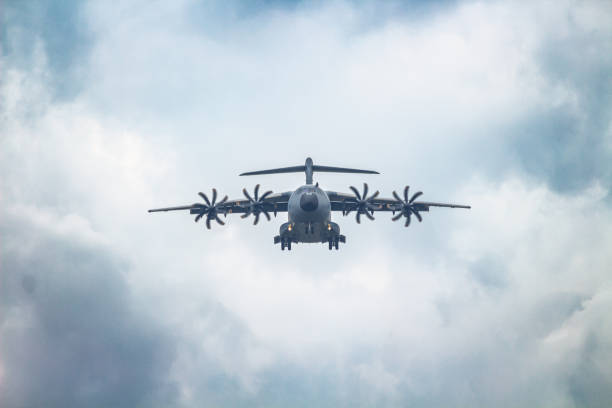istock Airbus A400 M Atlas in flight 1415126637