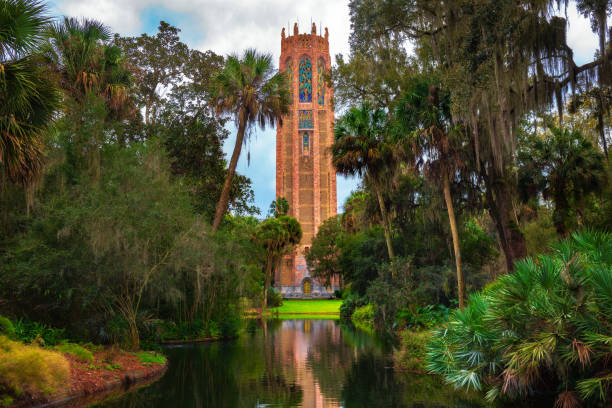 a torre cantante em lake wales, flórida - tower florida protection travel - fotografias e filmes do acervo