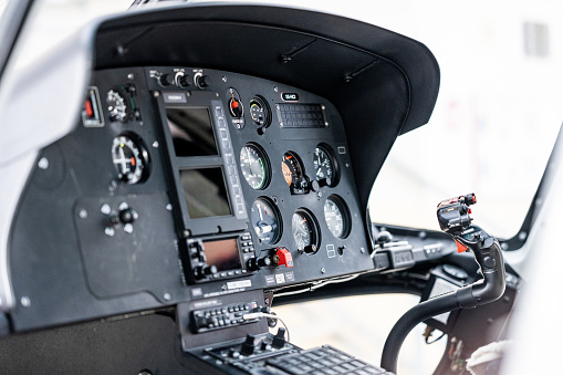 Flight simulator with pilot hand in throttle