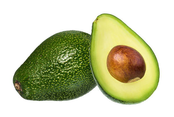 abacates isolados em fundo branco com caminho de recorte - abacate - fotografias e filmes do acervo