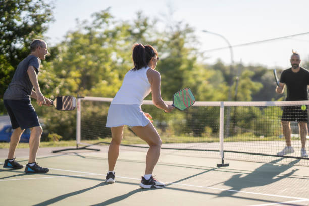 istock Adult Pickleball Match 1415238400
