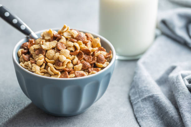 istock Breakfast cereal flakes in bowl. 1415241476