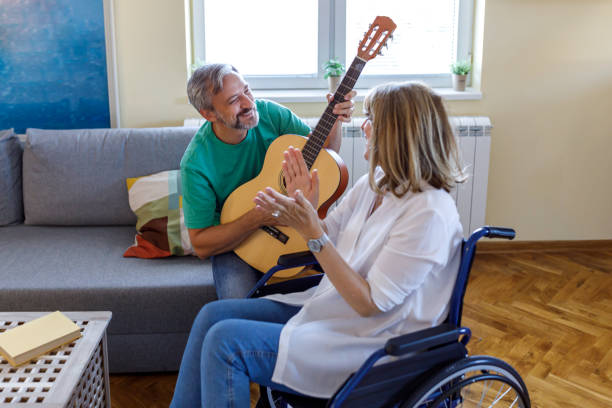 istock I love when you play the guitar for me 1415248020