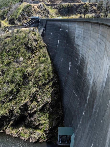 istock Dam Wall in the Snowy Mountains 1415267184