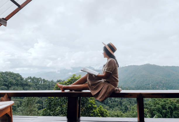 istock tourist woman 1415284115
