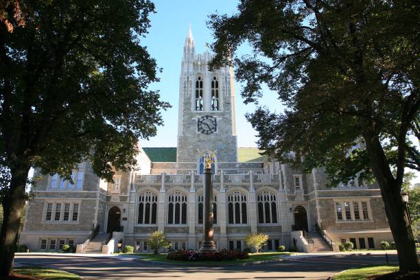 Gasson Hall, Boston College in early fall, Newton, Massachusetts, USA Gasson Hall, the main building of Boston College boston college campus stock pictures, royalty-free photos & images