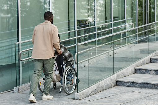 Accesibilidad para personas con discapacidad photo