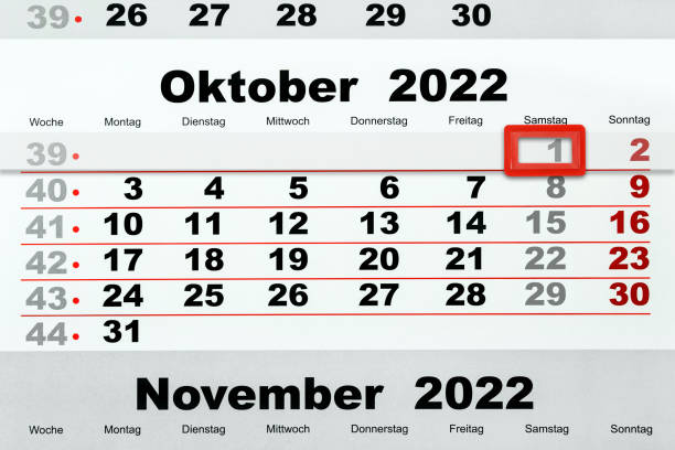 istock German calendar 2022 October 1  and November 1415373772